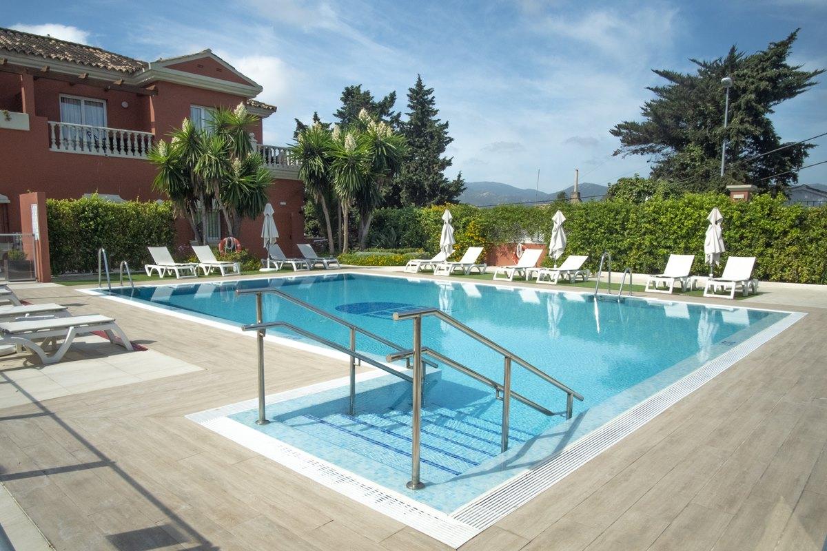 Alboran Algeciras Hotel Exterior photo